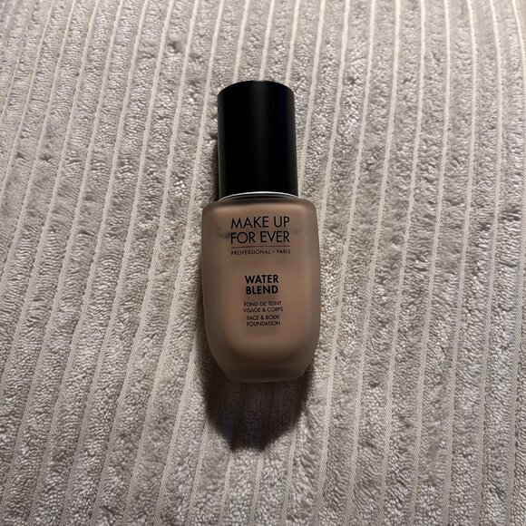 MAKE UP FOR EVER WATER BLEND Face and Body Foundation Y305 - Picture 3 of 3
